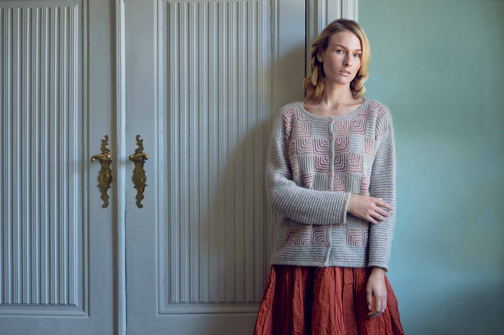 Isager Yarn Kits December kit tricot pull hiver