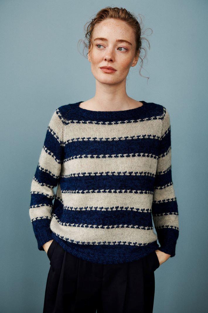 Isager Yarn Kits Whale kit tricot laine