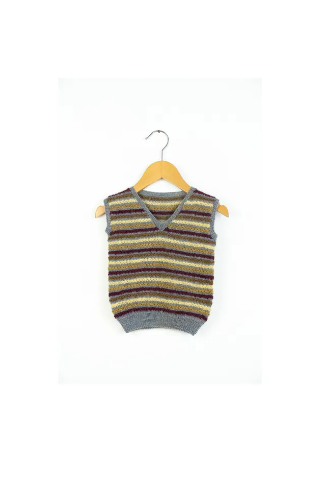 Isager Patterns Ludvig patron tricot tricot main