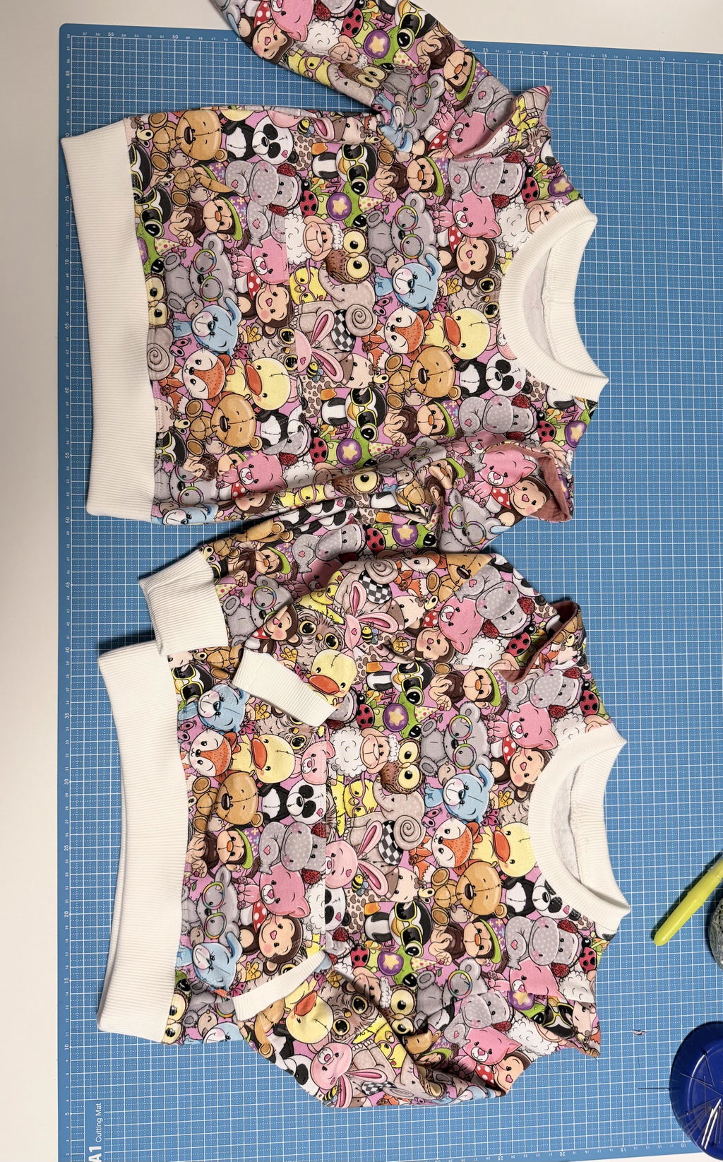Laeti & Léa Mackaon patron sweat enfant 3-15 ans PDF DUO capuche