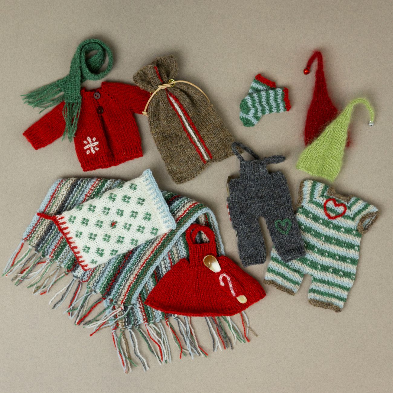 Isager Elf kit tricot pull laine kit complet