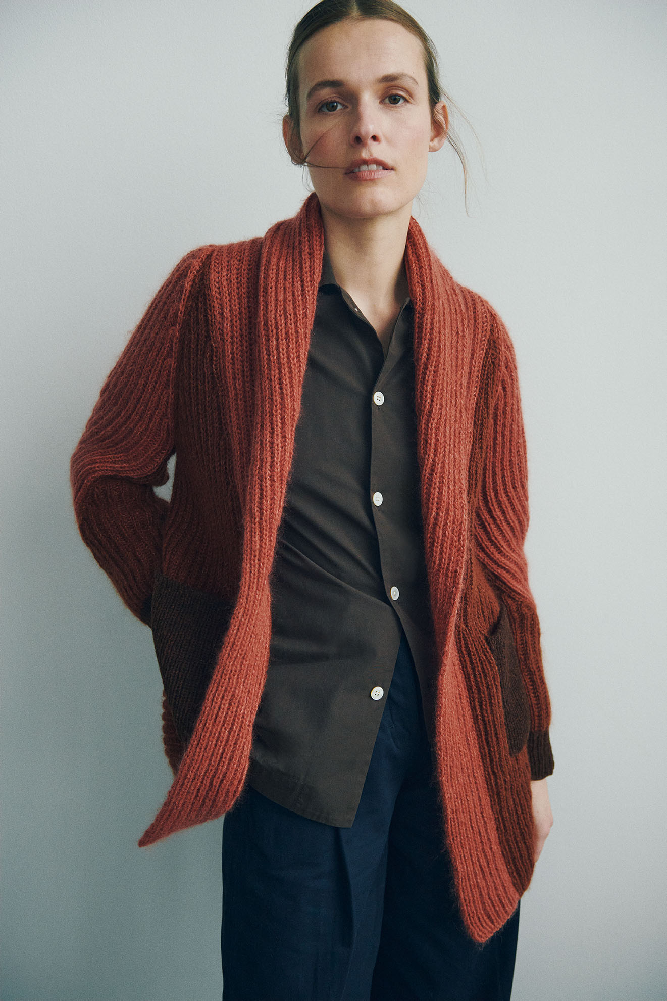 Isager Yarn Kits Lone Cardigan kit gilet laine