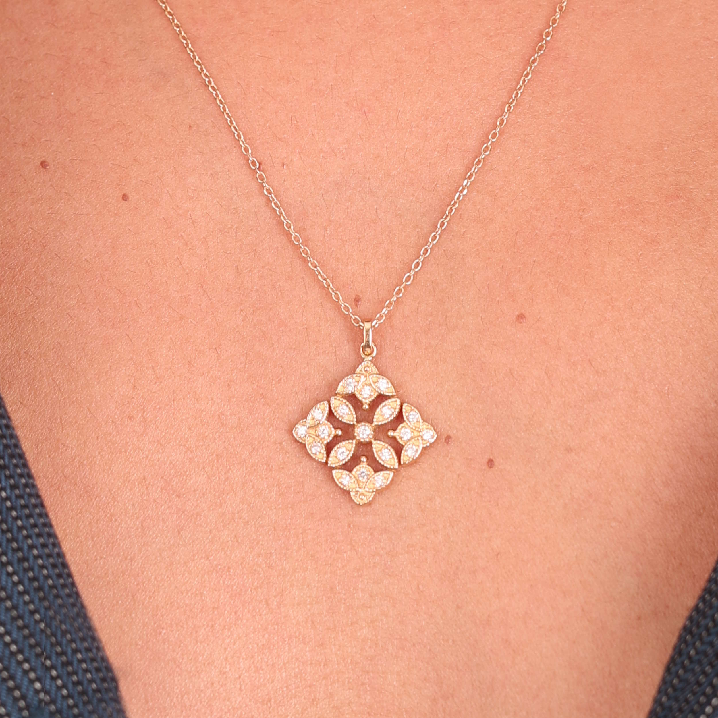 Angèle Brousse Romance collier or 18 carats diamants 50 cm