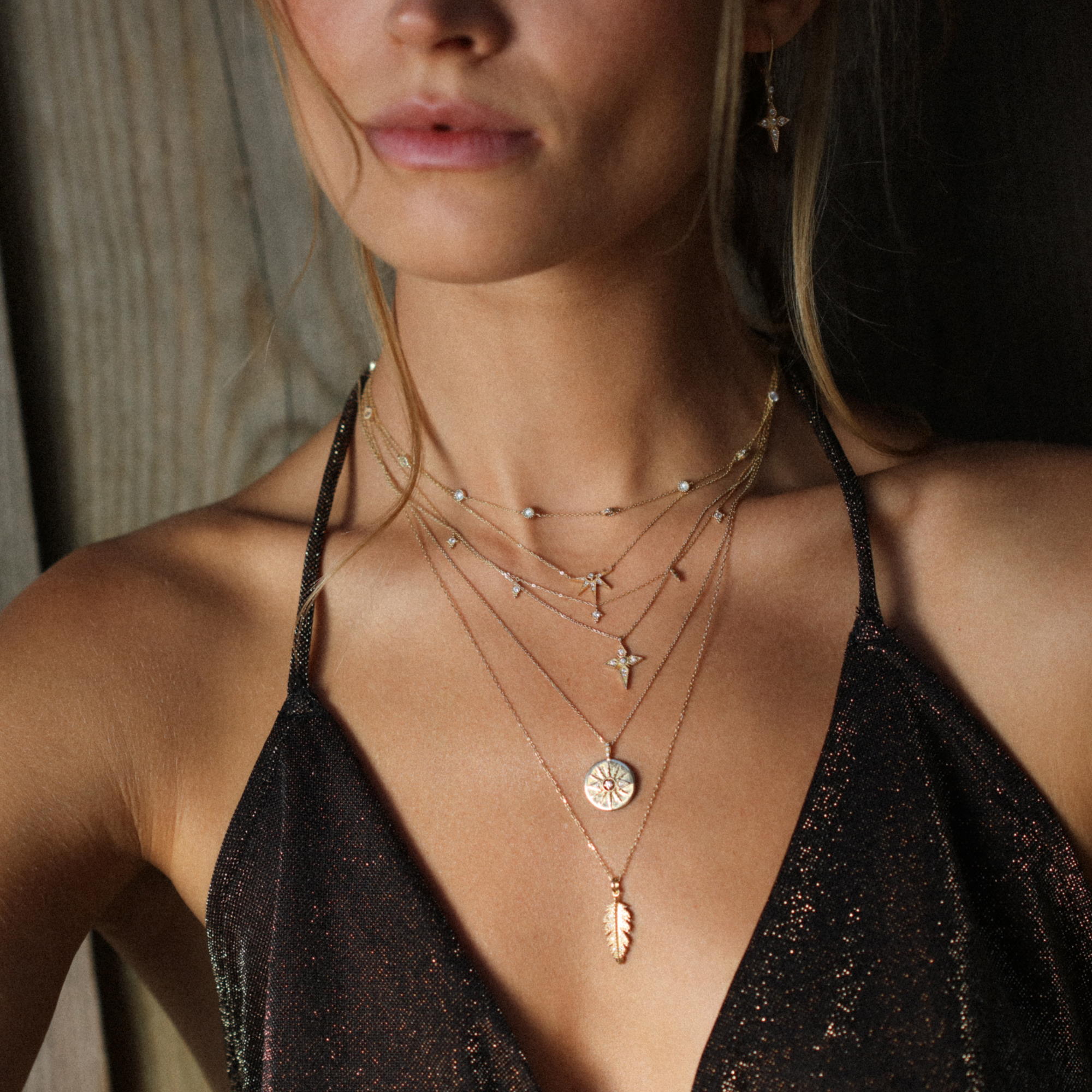 Angèle Brousse Stella Sun collier médaille or 18 carats 50 cm