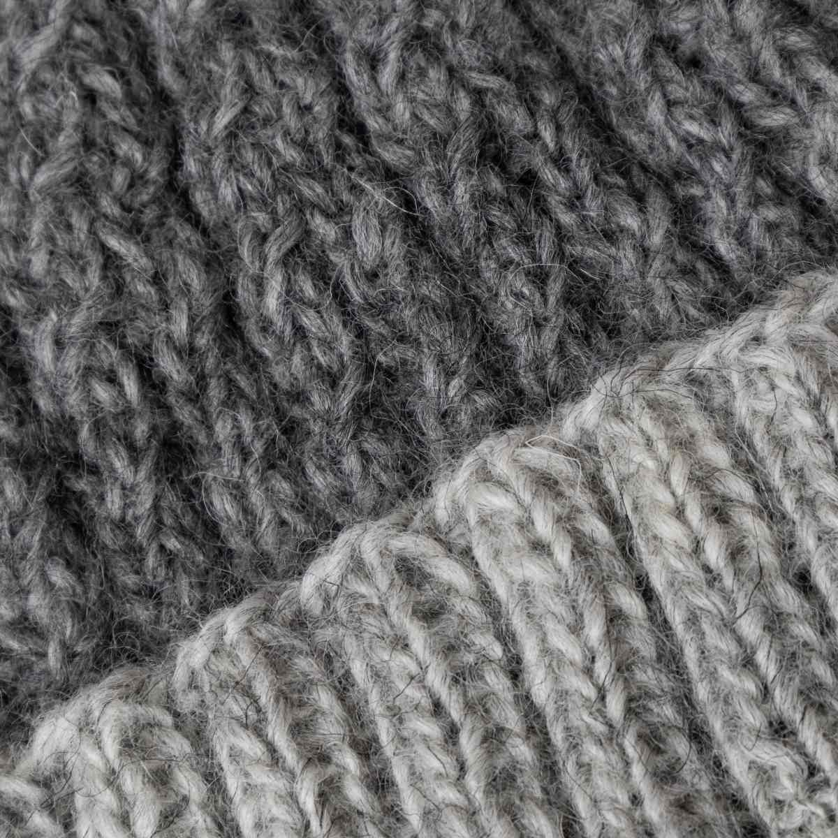 Isager Yarn Kits Cable Beanie kit tricot bonnet laine