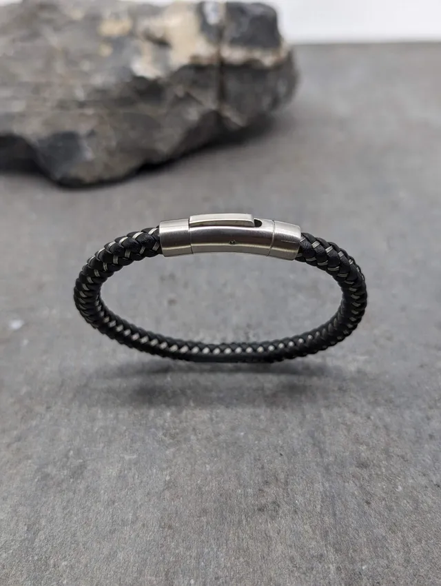 IKOBA Cuir Rond Noir Lien Acier Bracelet Brossé