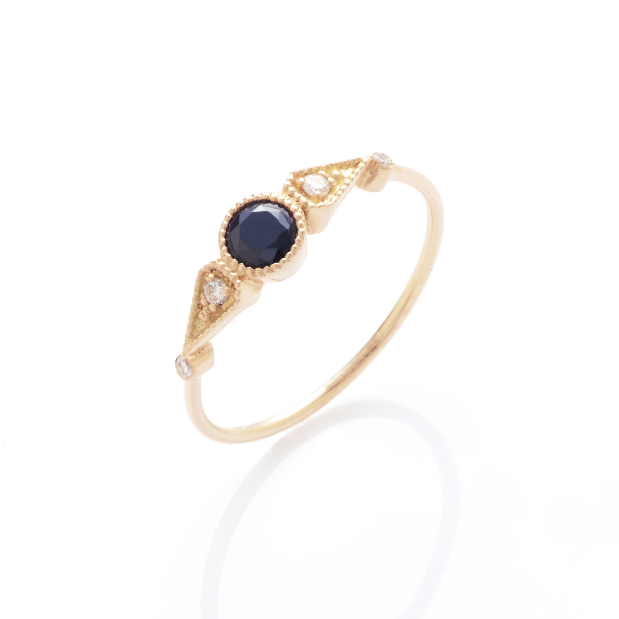Angèle Brousse Stella round onyx bague or 18 carats onyx 4 mm