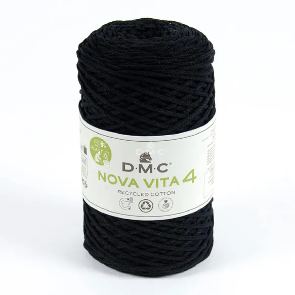 DMC Nova Vita 4 corde coton recyclé 072 Noir 250 g