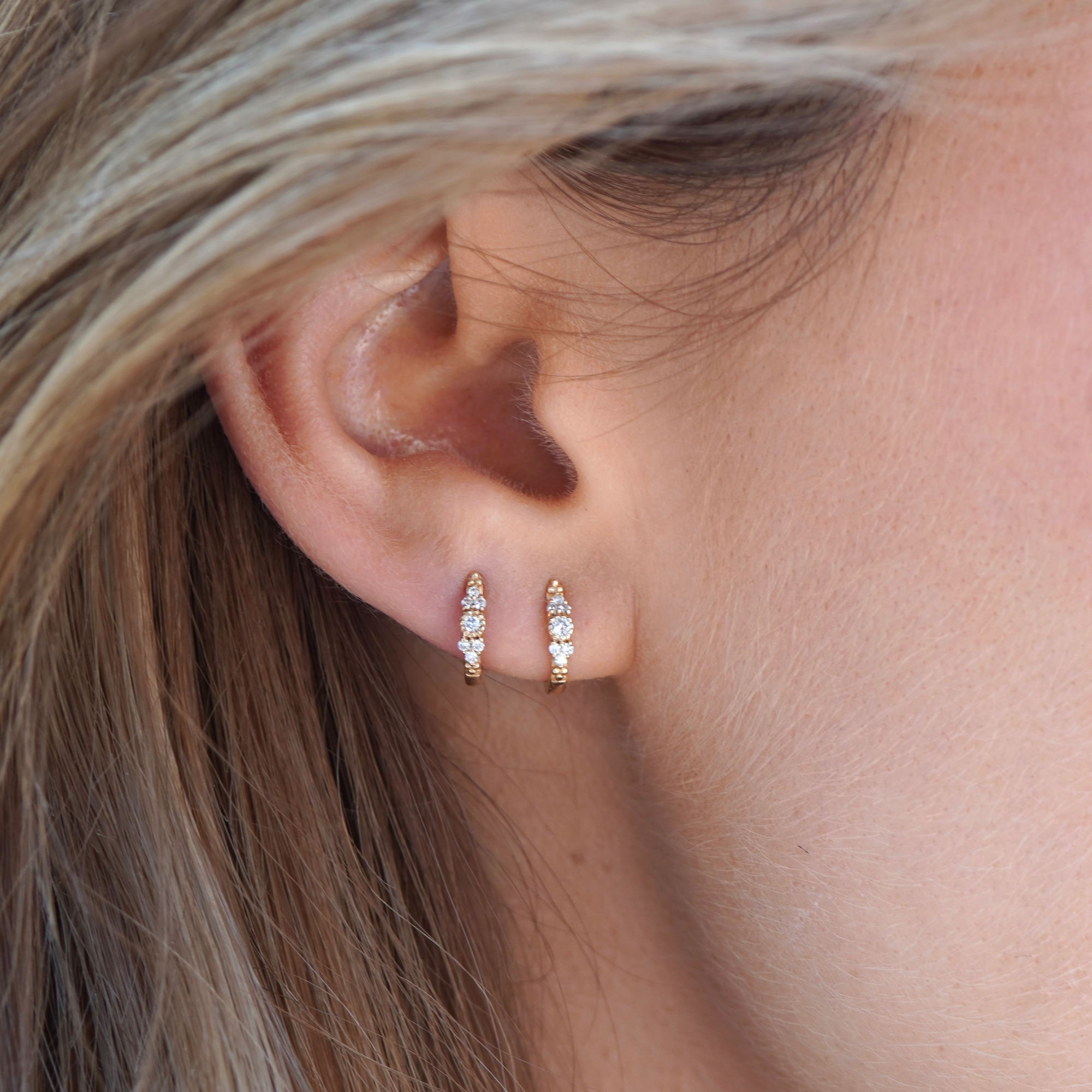 Angèle Brousse Paradis Mini Créole boucles or jaune diamant