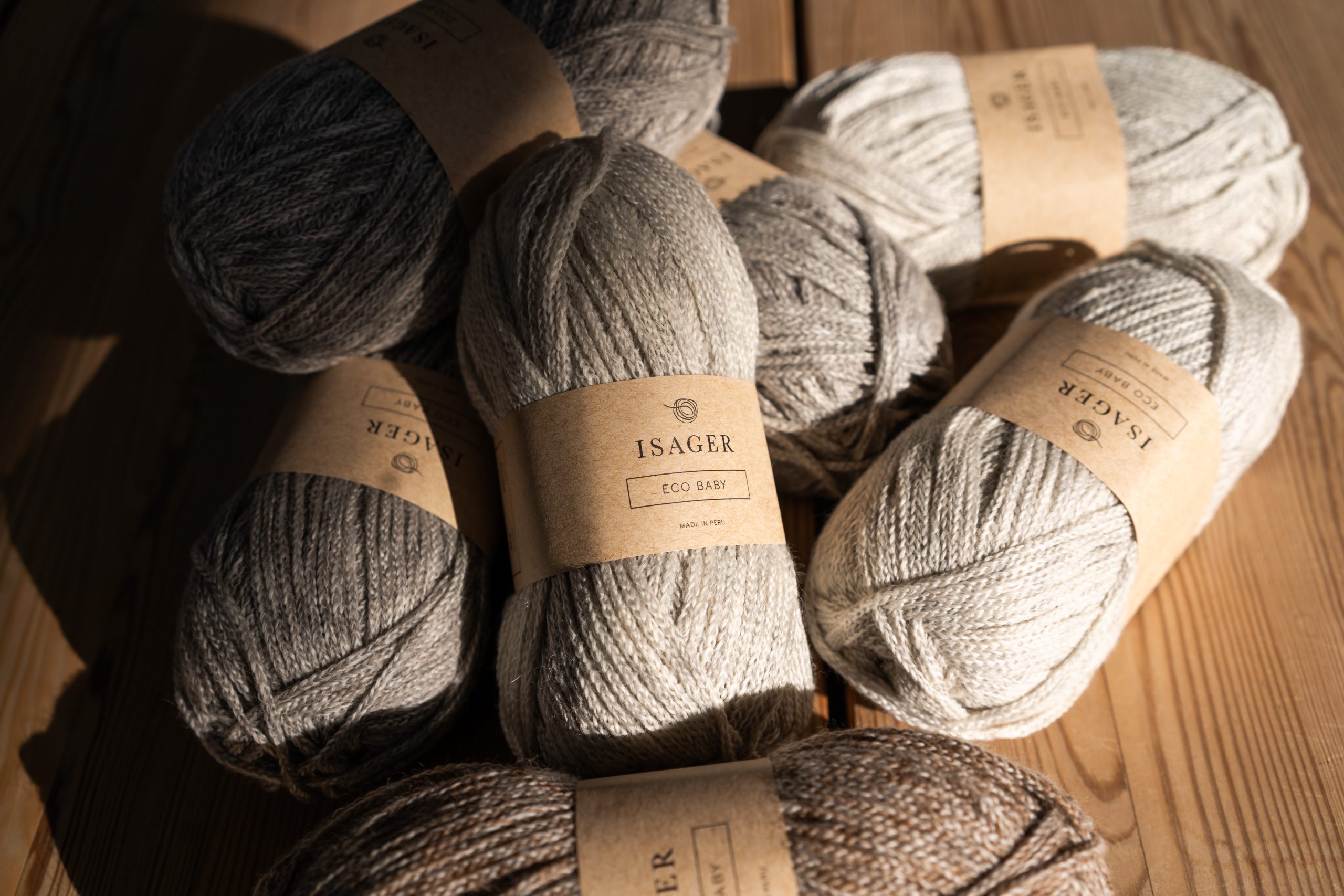 Isager Baby Yarn pelote laine à tricoter