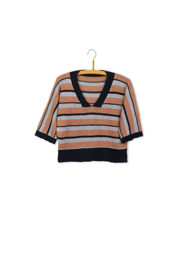 Isager Barcelona kit pull Mulberry Silk Trio 1