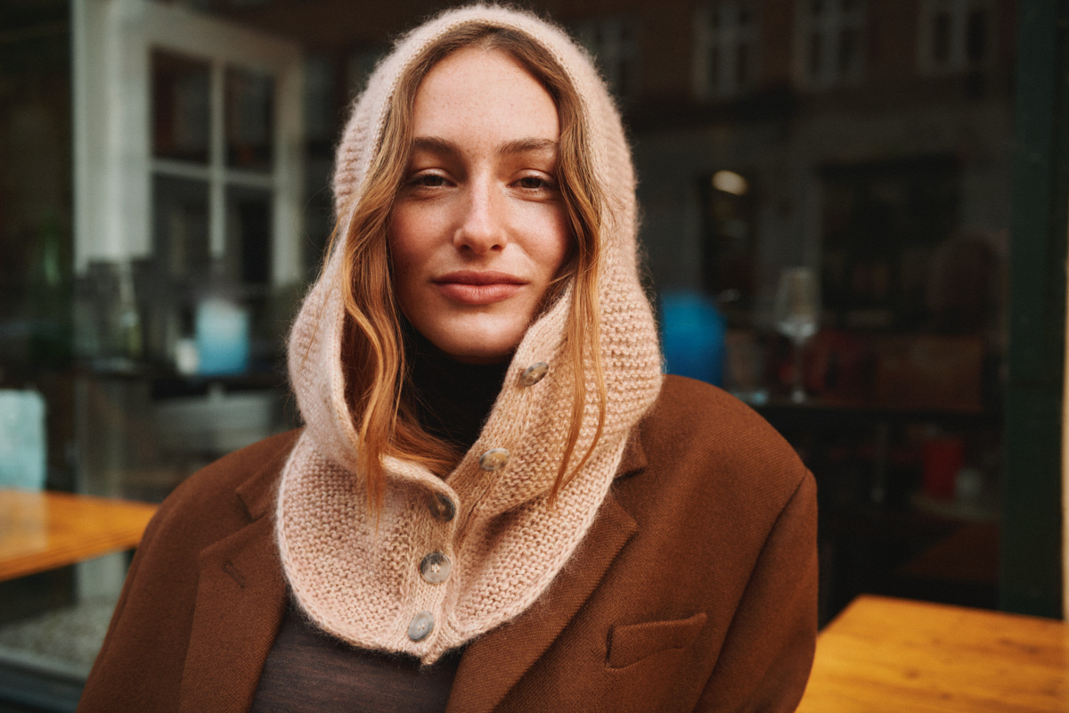 Isager Yarn Kits Andrea Hood kit cagoule laine