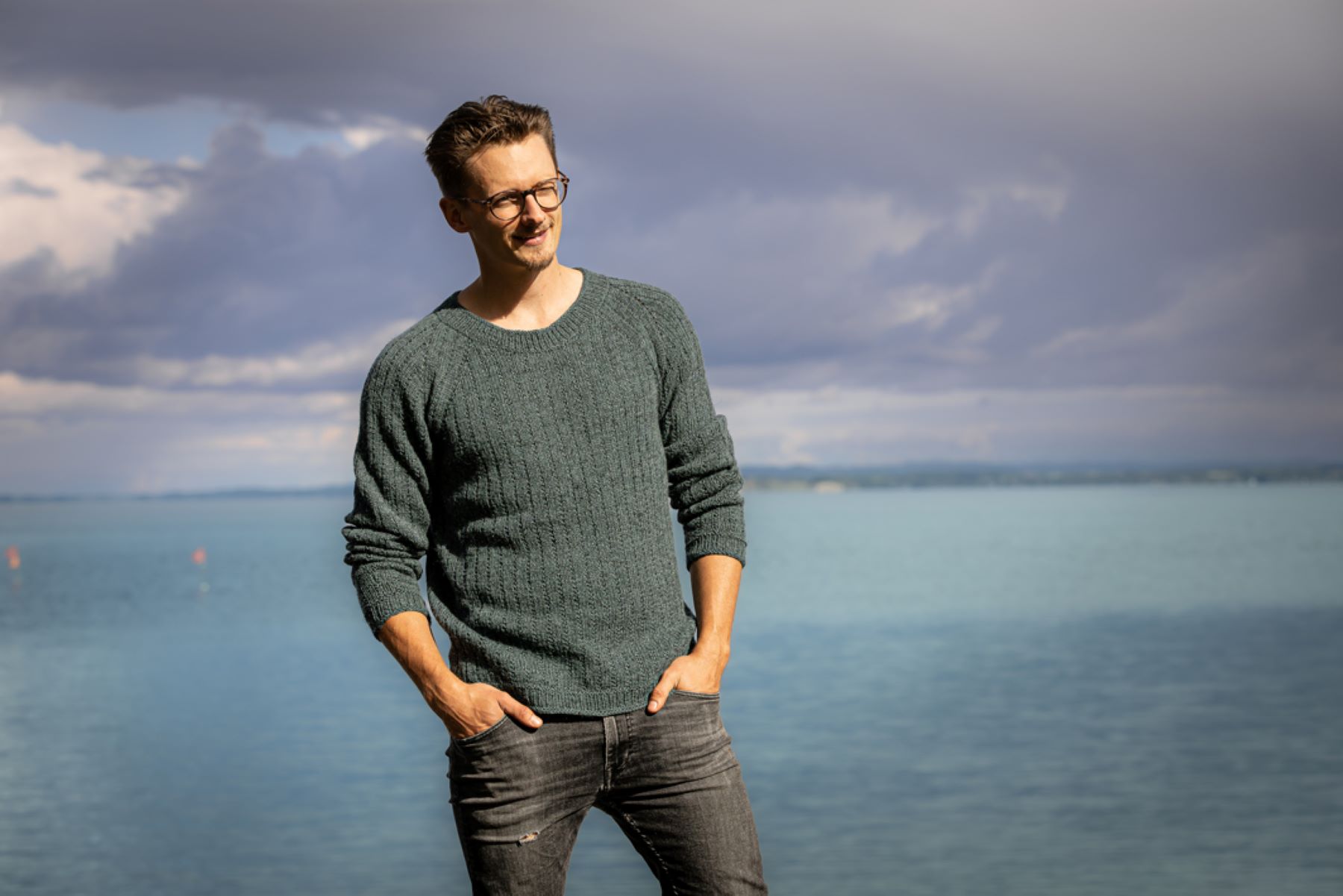 Isager Books Strik Til En Verdensmand livre tricot homme