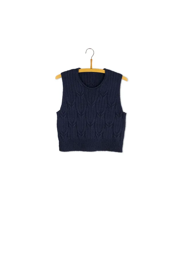 Isager Twist Top kit tricot top torsadé femme