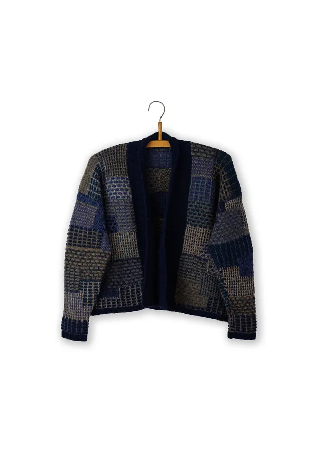 Isager Boro patron tricot en laine femme