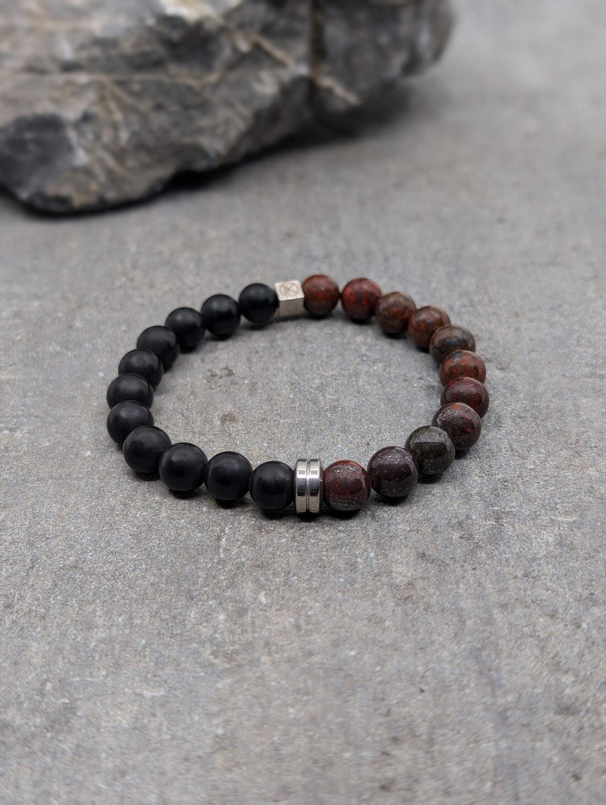 IKOBA Bracelets bracelet jaspe rouge agate noire 8mm