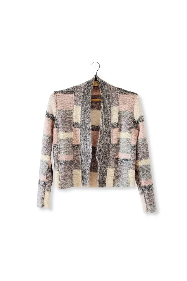Isager Patterns Manchuria patron tricot pull laine
