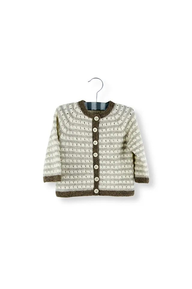 Isager Agnes kit tricot laine pull femme