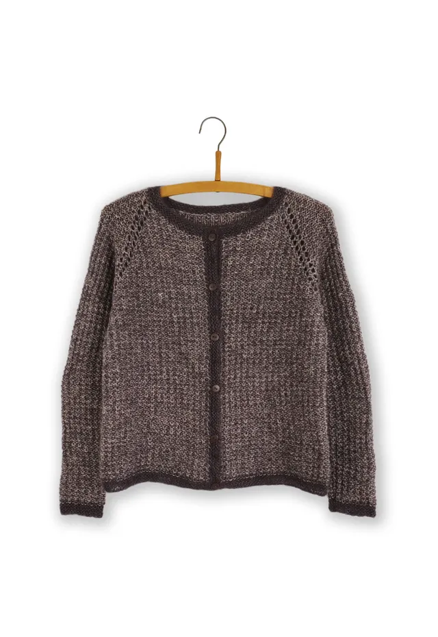 Isager Yarn Kits Syrenhegn kit tricot pull motif
