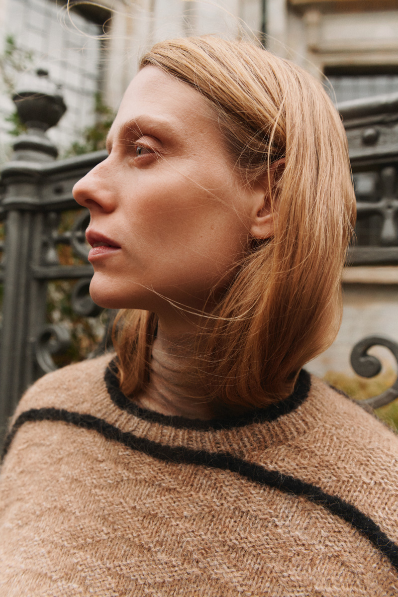 Isager Zoe Loop Sweater kit pull laine