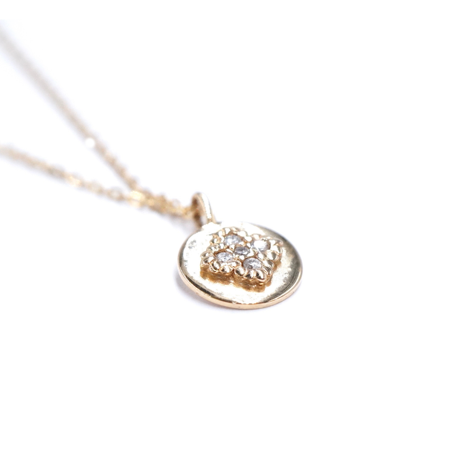 Angèle Brousse Nina collier médaille or 18 carats diamants 44 cm