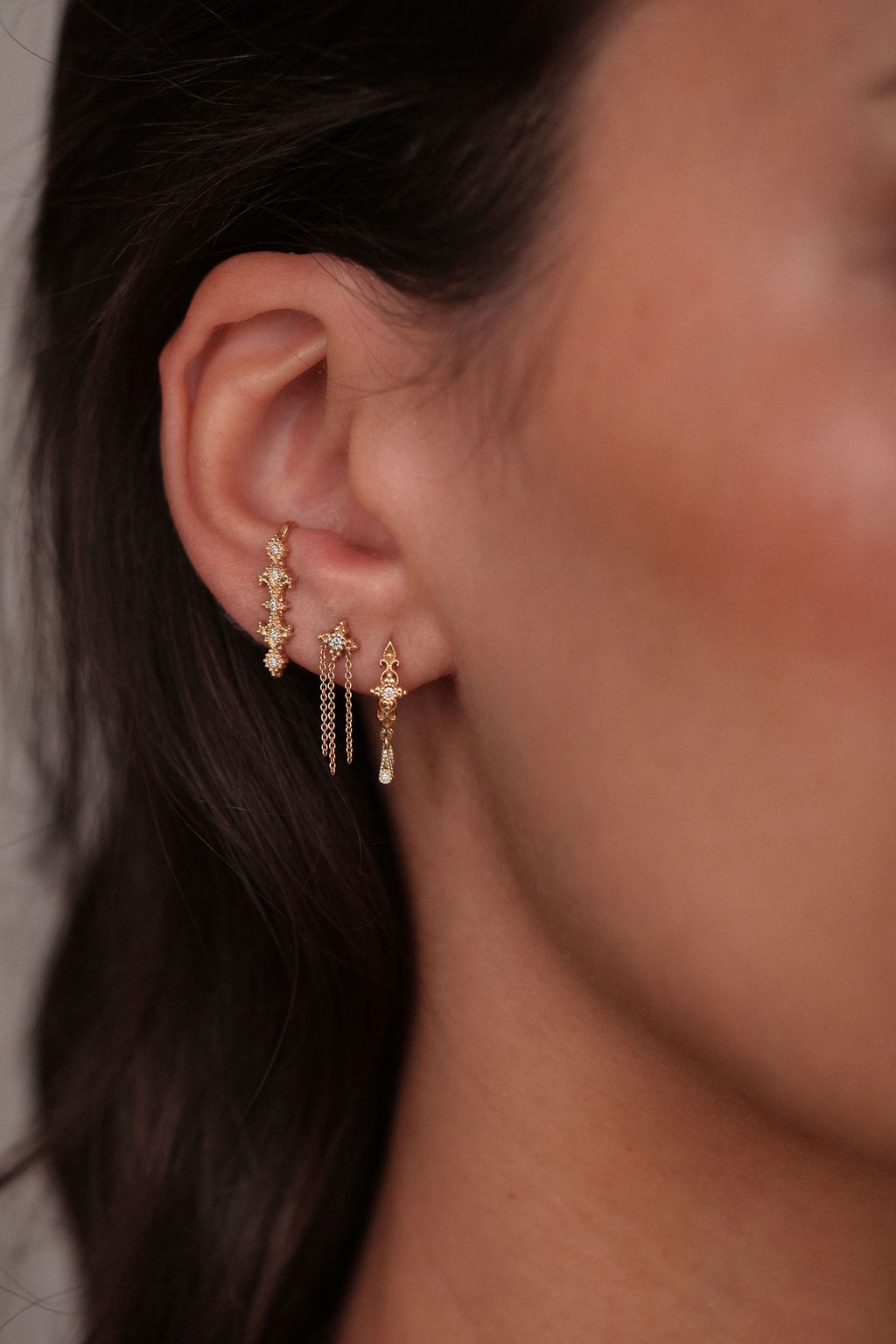 ANGÈLE BROUSSE Greta boucle d’oreille tige or diamant