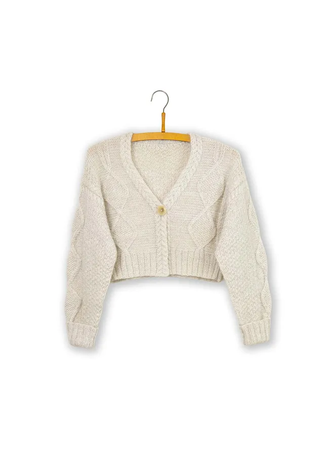 Isager Patterns Tversted Cardigan patron gilet laine