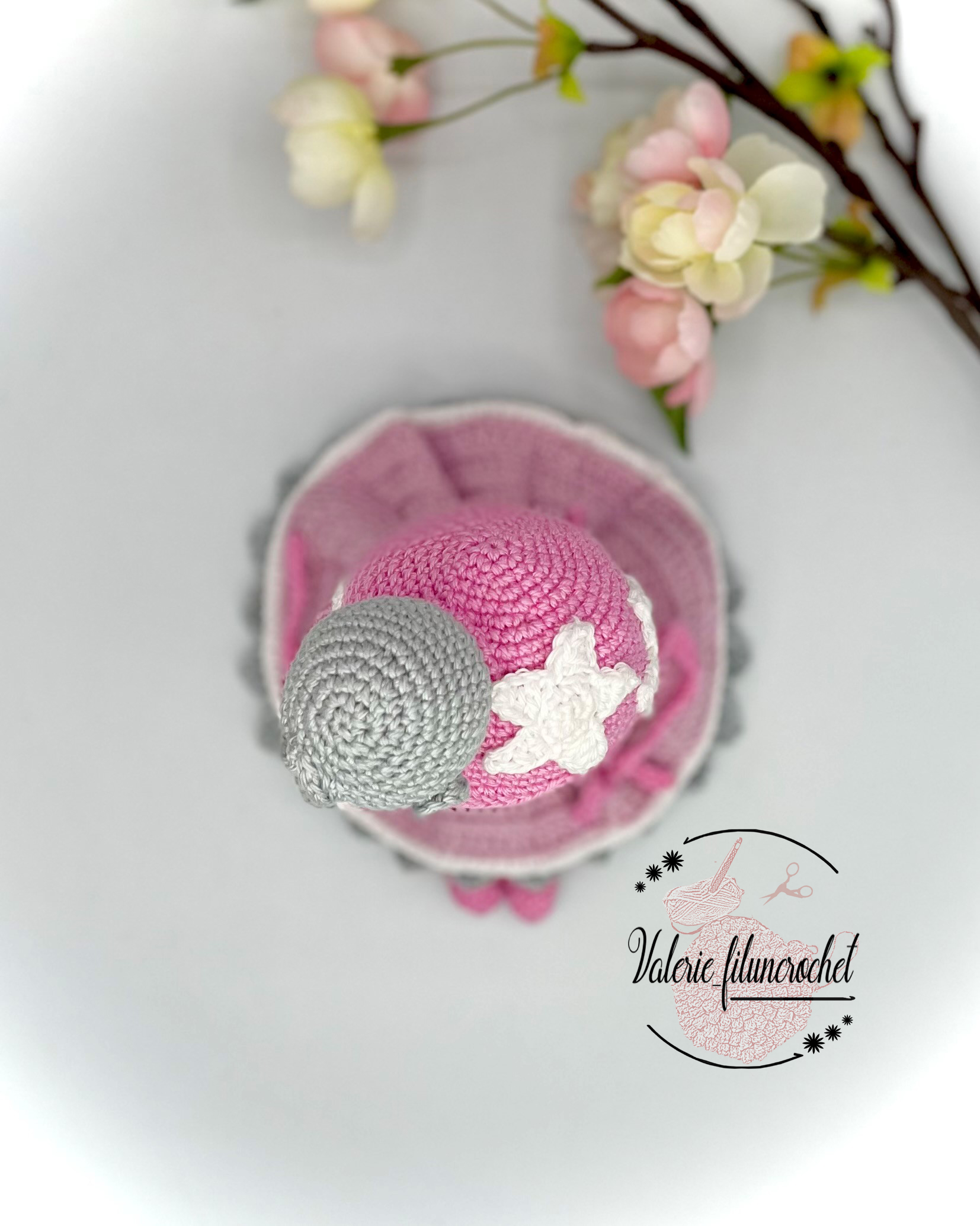 Luna petite fille des étoiles patron crochet amigurumi