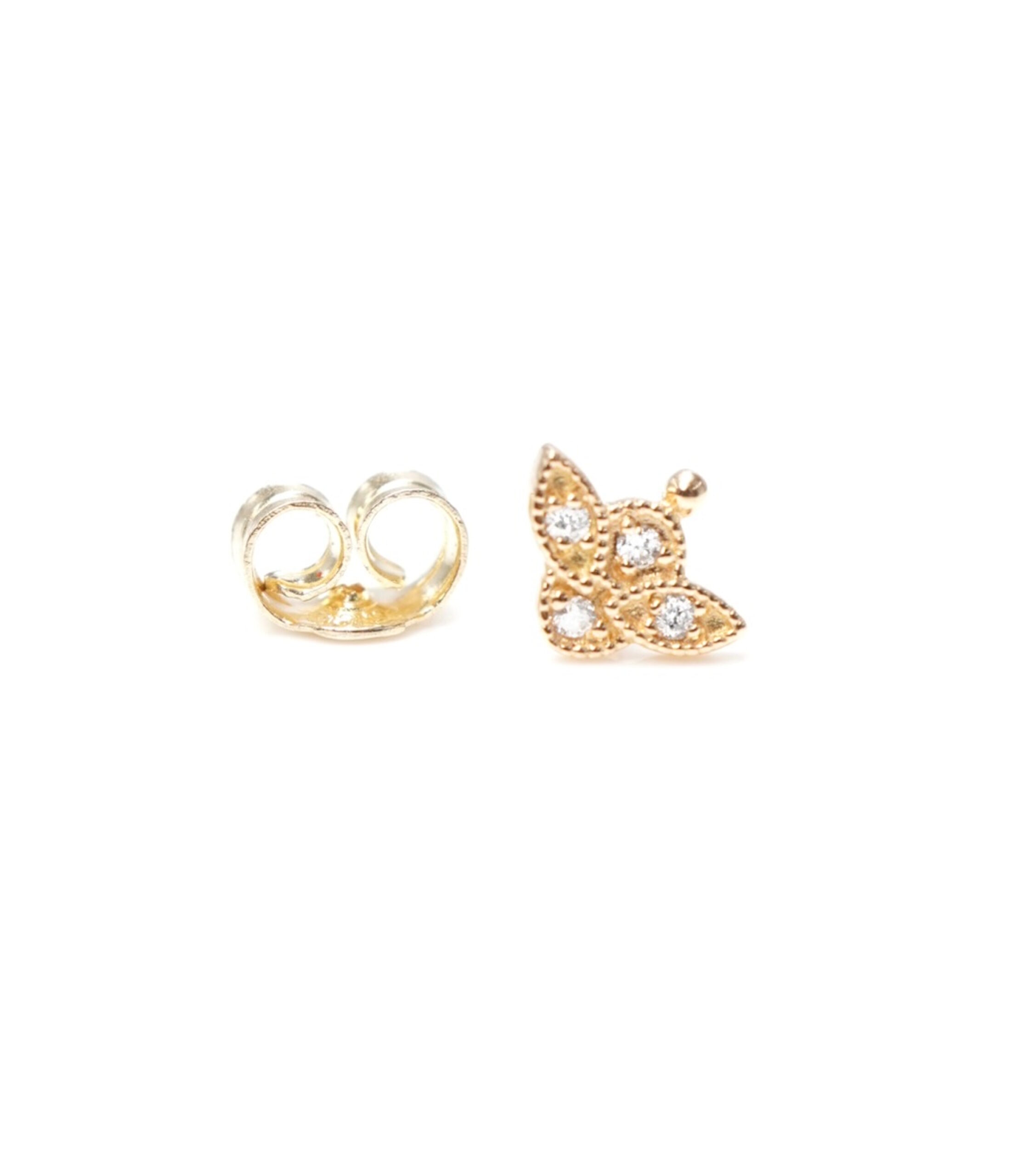 ANGÈLE BROUSSE Romance puce d'oreille or jaune 18 carats diamant