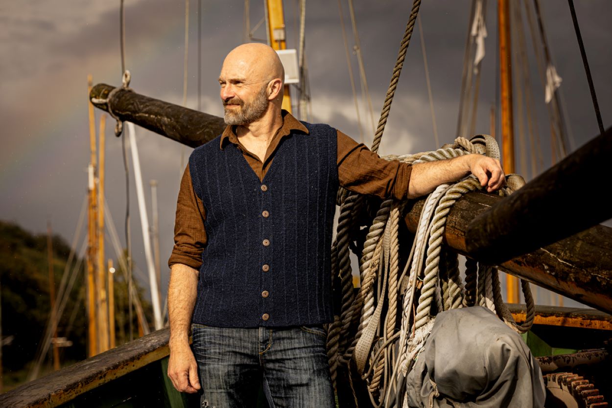 Isager Books Strik Til En Verdensmand livre tricot homme