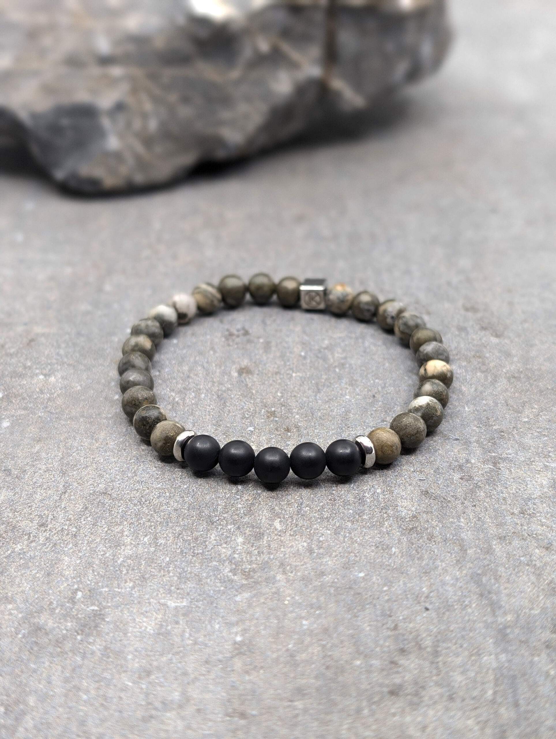 IKOBA Bracelets bracelet pyrite agate noire dépolie 6 mm
