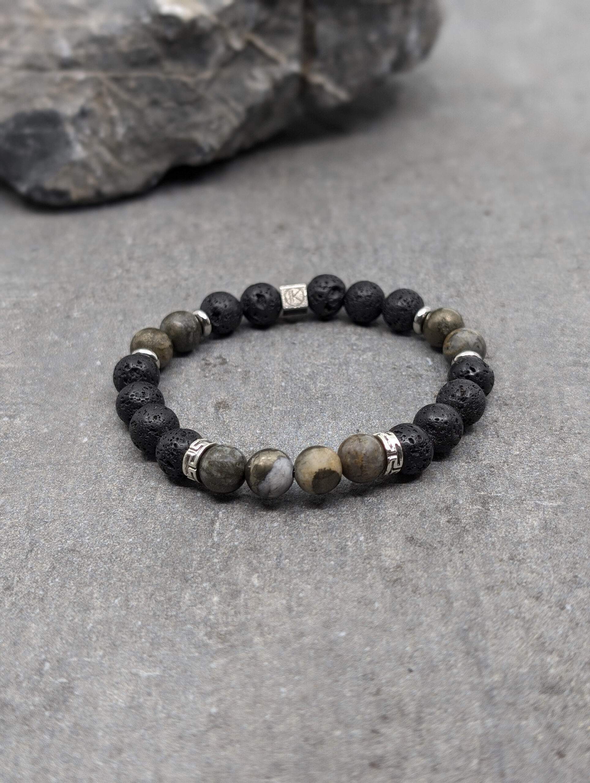 IKOBA Bracelets bracelet pyrite pierre de lave 8 mm