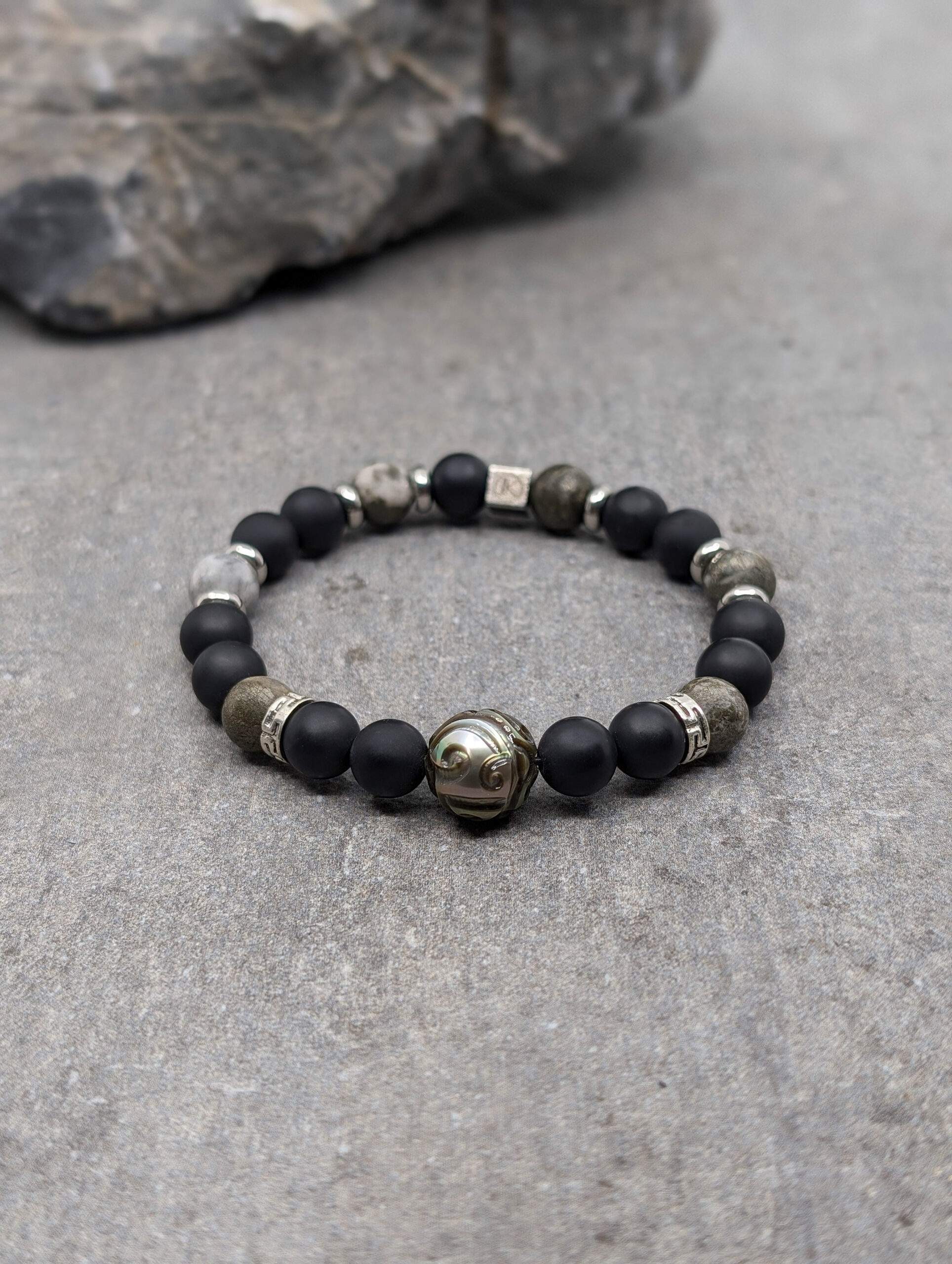 IKOBA Bracelets bracelet pyrite agate perle tahiti 8mm