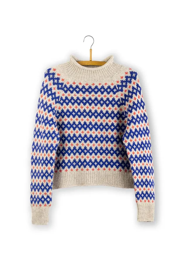 Isager Yarn Kits Inge sweater kit pull