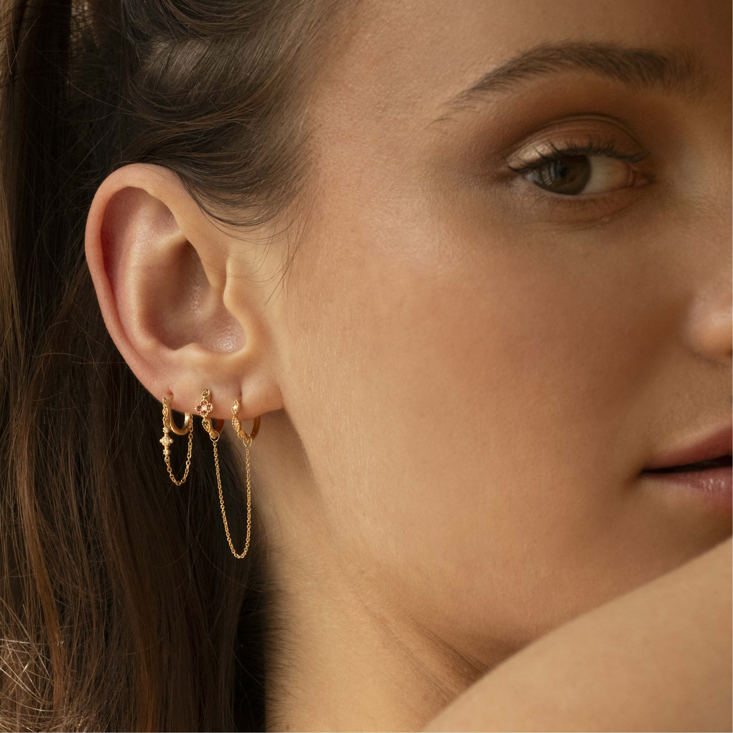 Angèle Brousse Eternity chaîne boucle d'oreille or jaune 5 cm