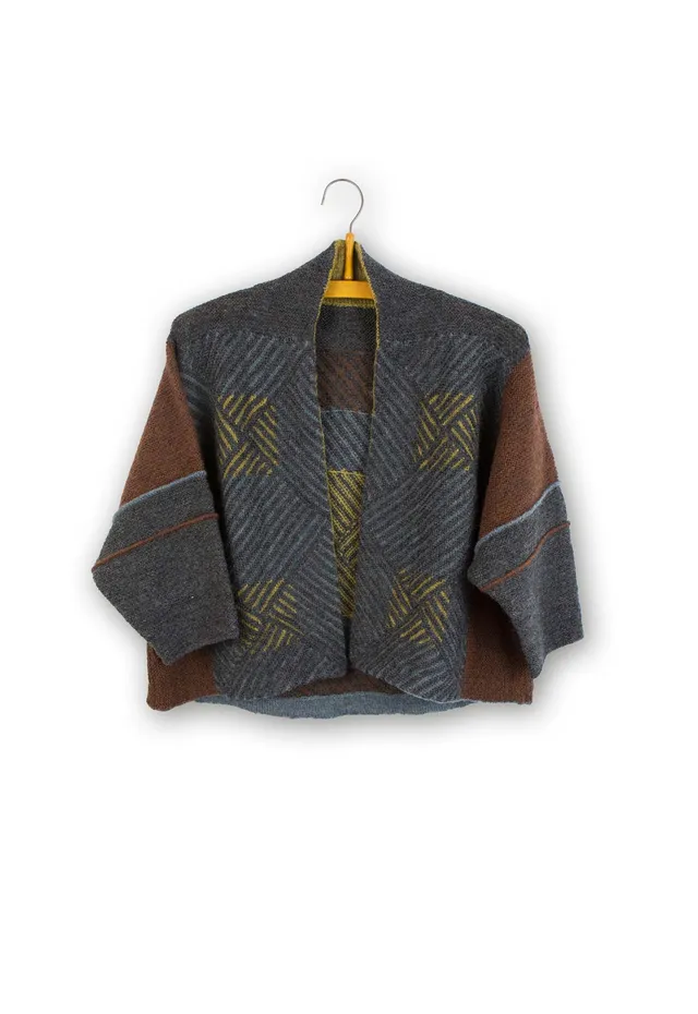 Isager Patterns Shadow jacket patron tricot veste