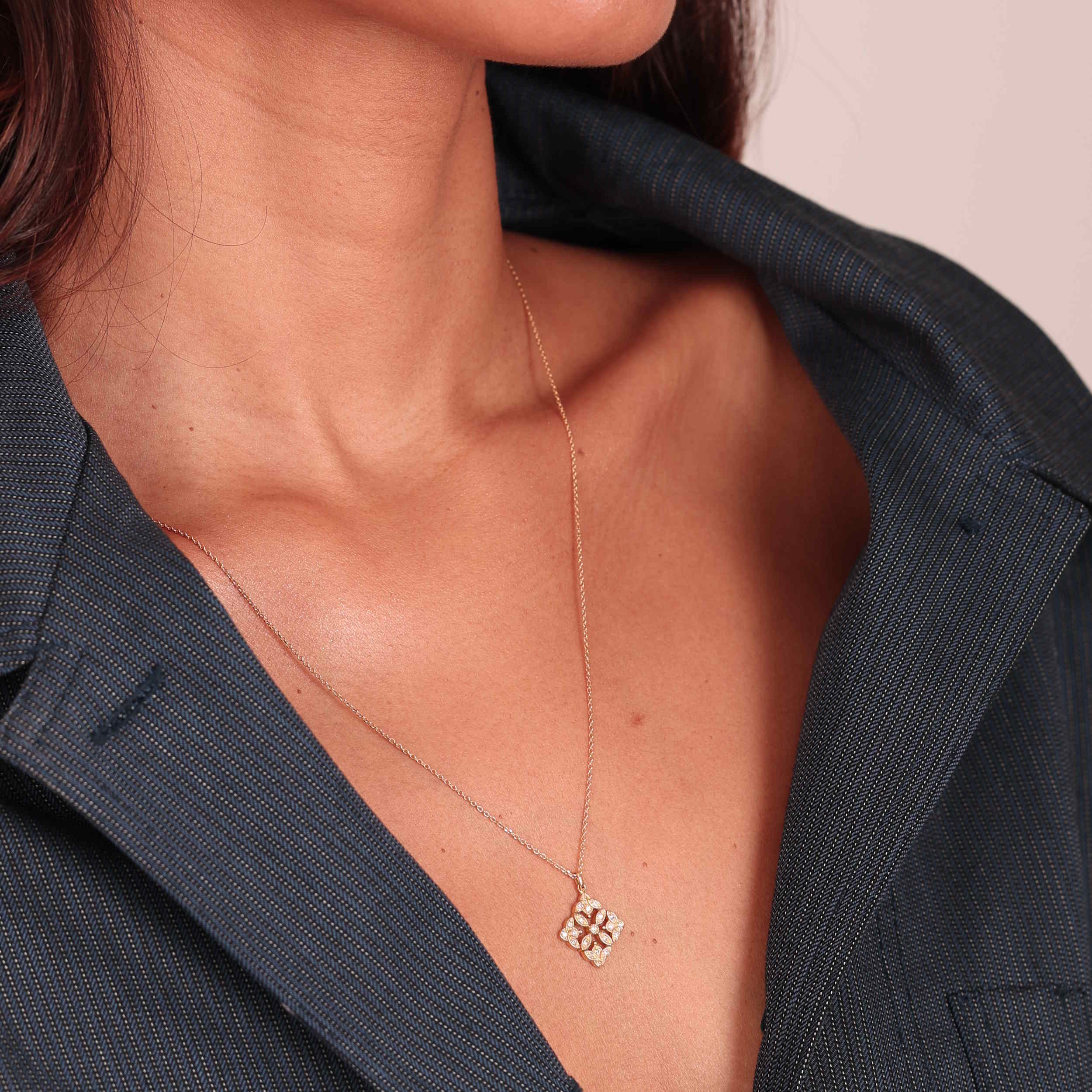 Angèle Brousse Romance collier or 18 carats diamants 50 cm