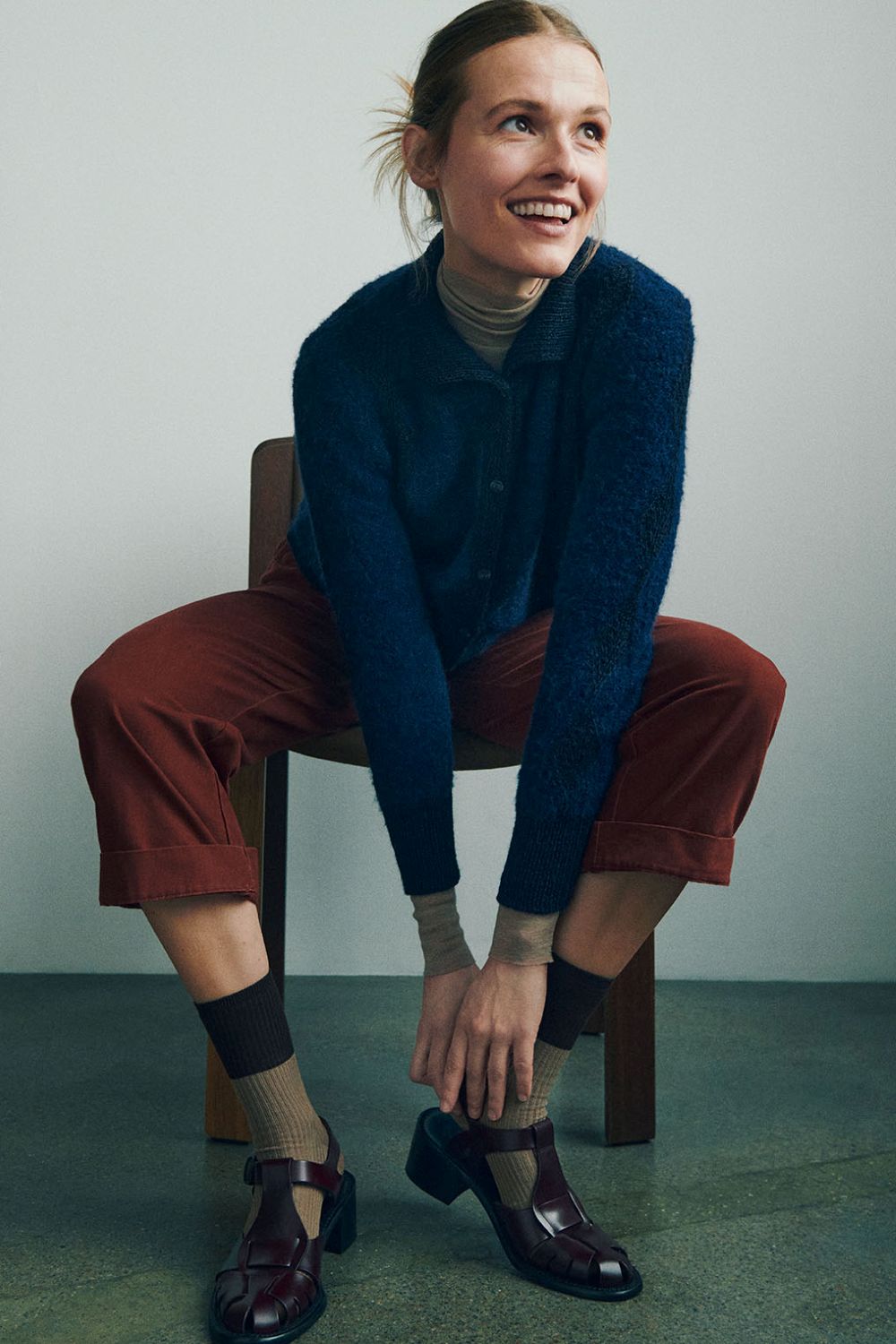 Isager Otti Cardigan kit tricot gilet version claire