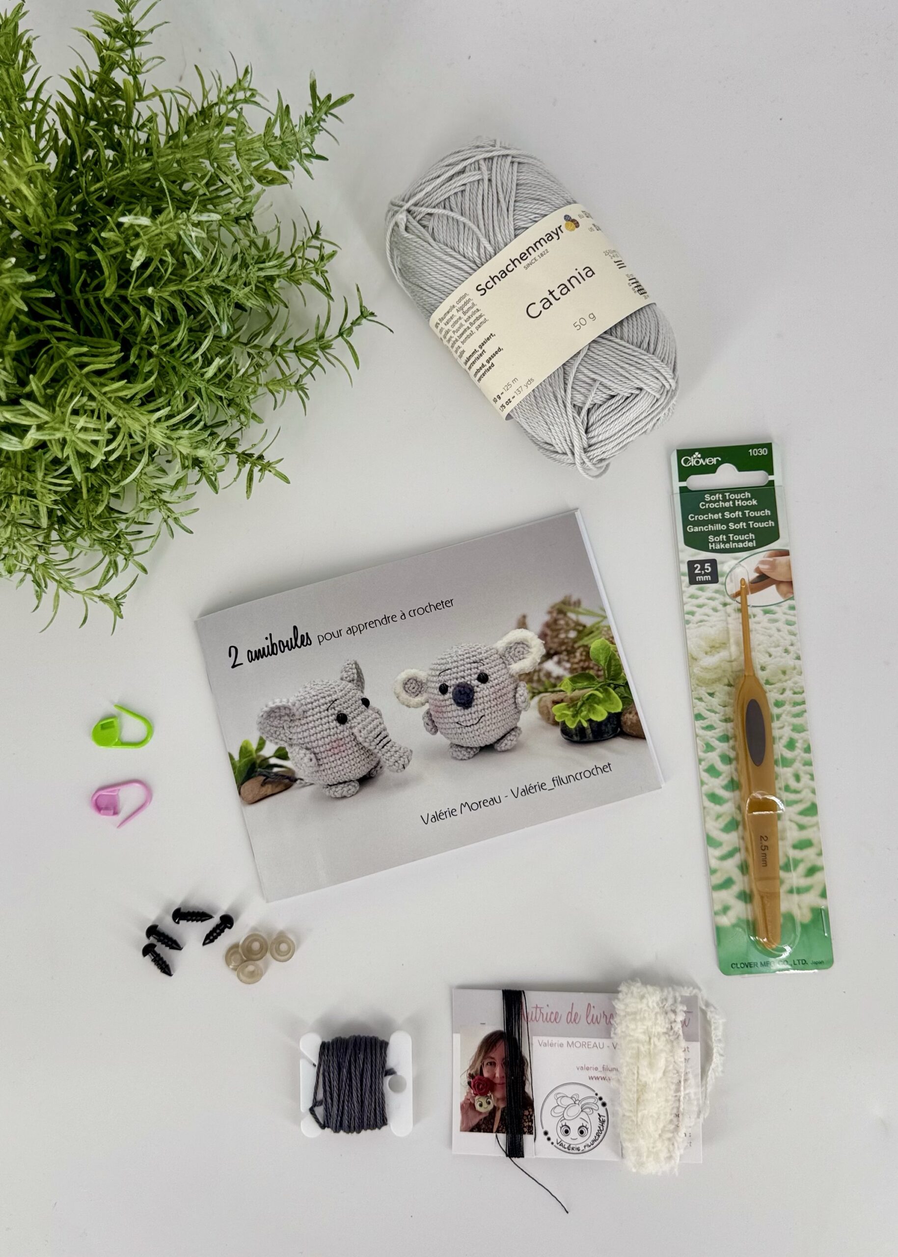 Valerie Les Kits Crochets 2 Amiboules kit crochet avec crochet