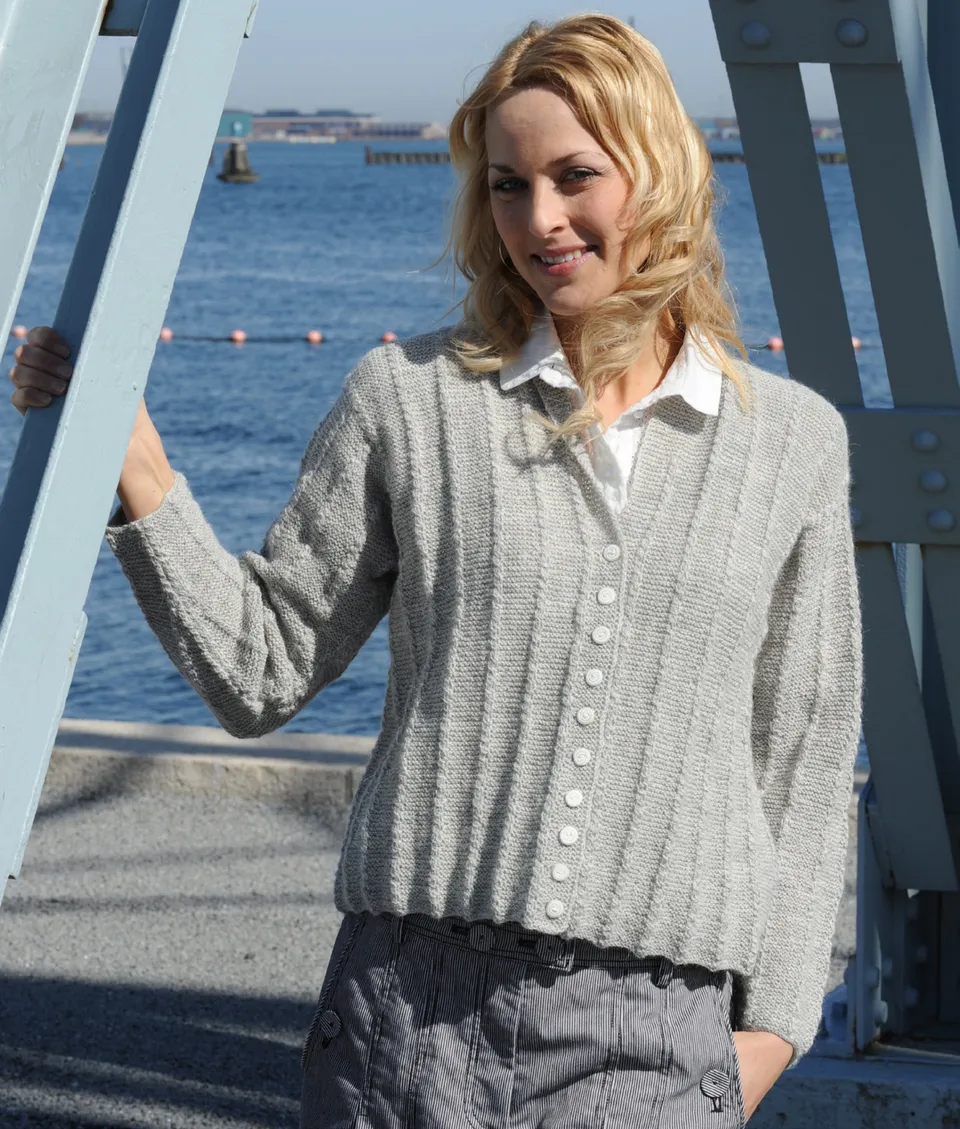 Isager Yarn Kits Model 1937 kit tricot pull