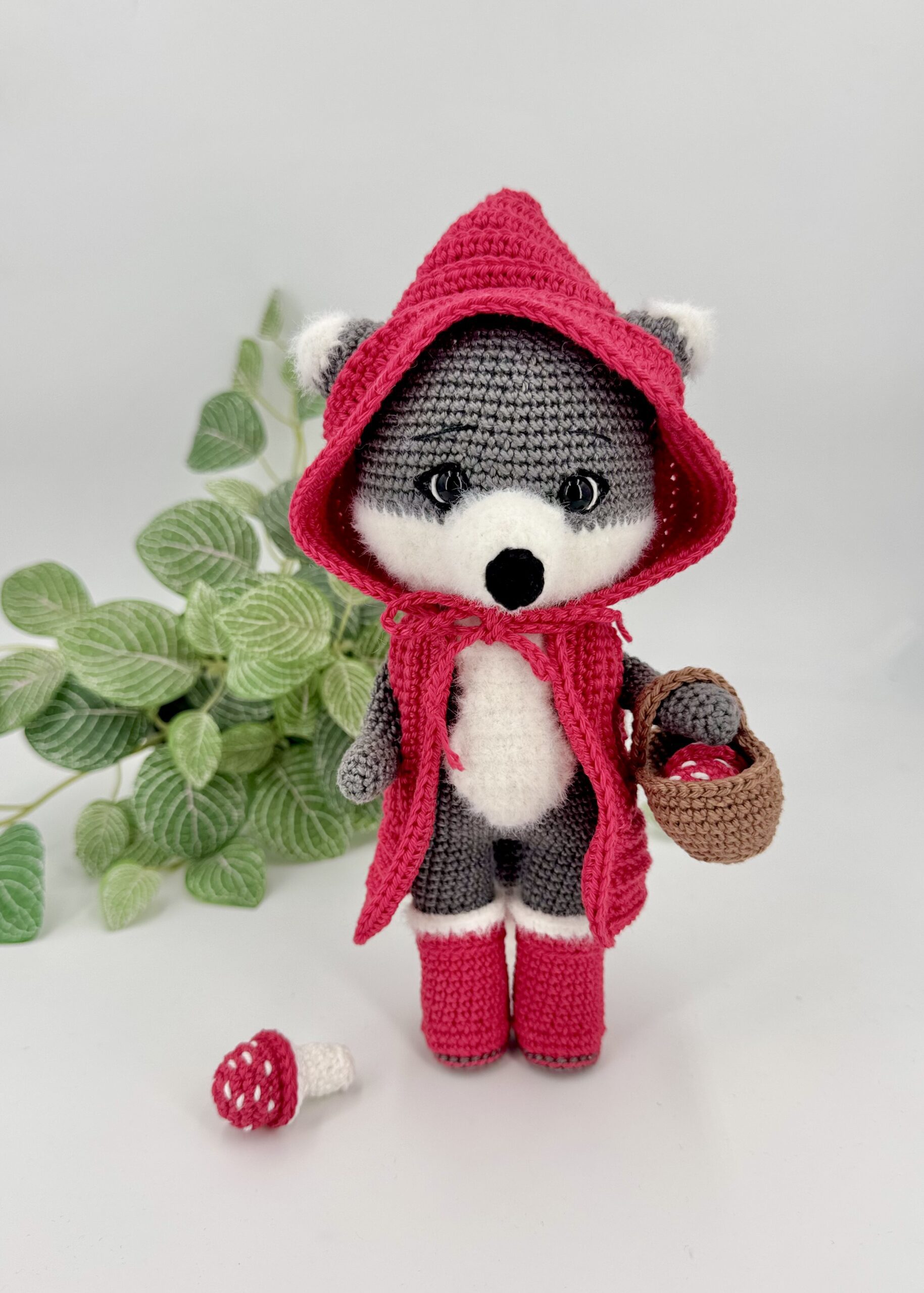 Valerie Fil Un Crochet Loulou livret crochet loup chaperon rouge