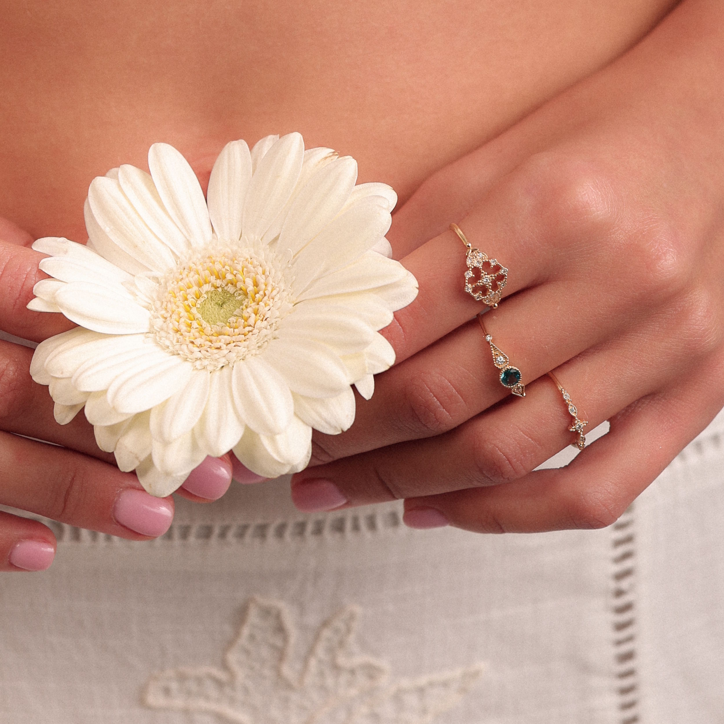 Angèle Brousse Greta Princesse bague or jaune 18 carats
