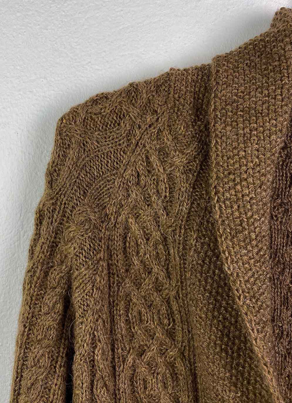 Isager Yarn Kits Doctor Zhivago Tonya kit pull