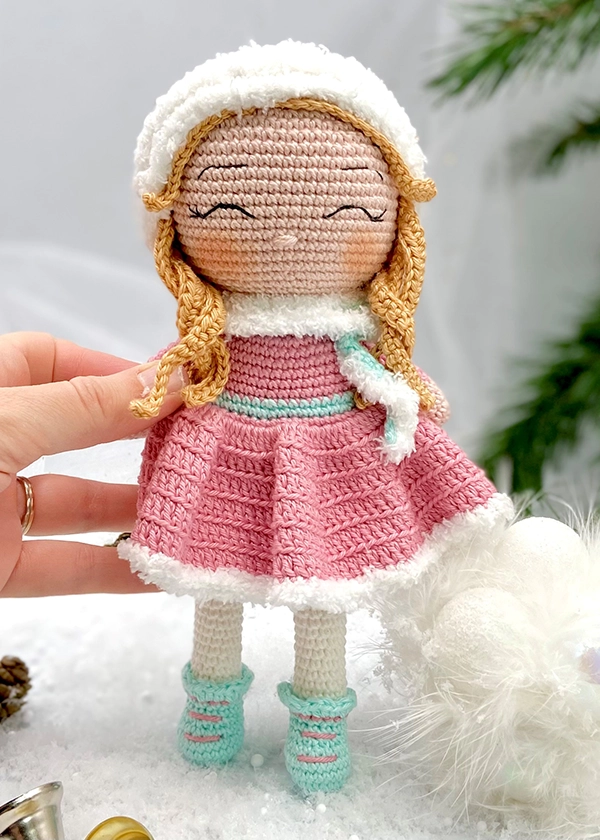 Valerie Fil Un Crochet Natacha patron poupée crochet