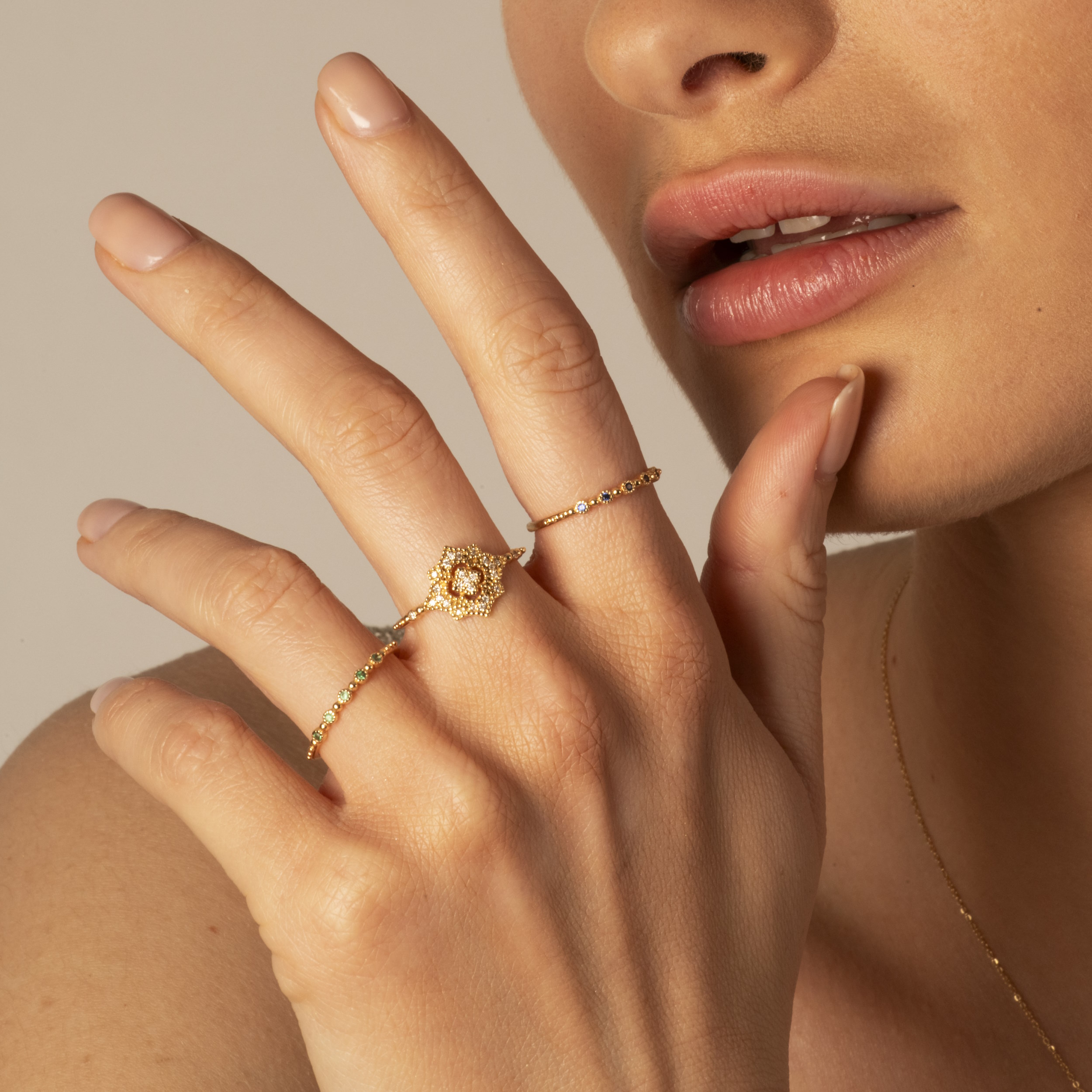 Angèle Brousse Nina Small Colors bague or émeraude