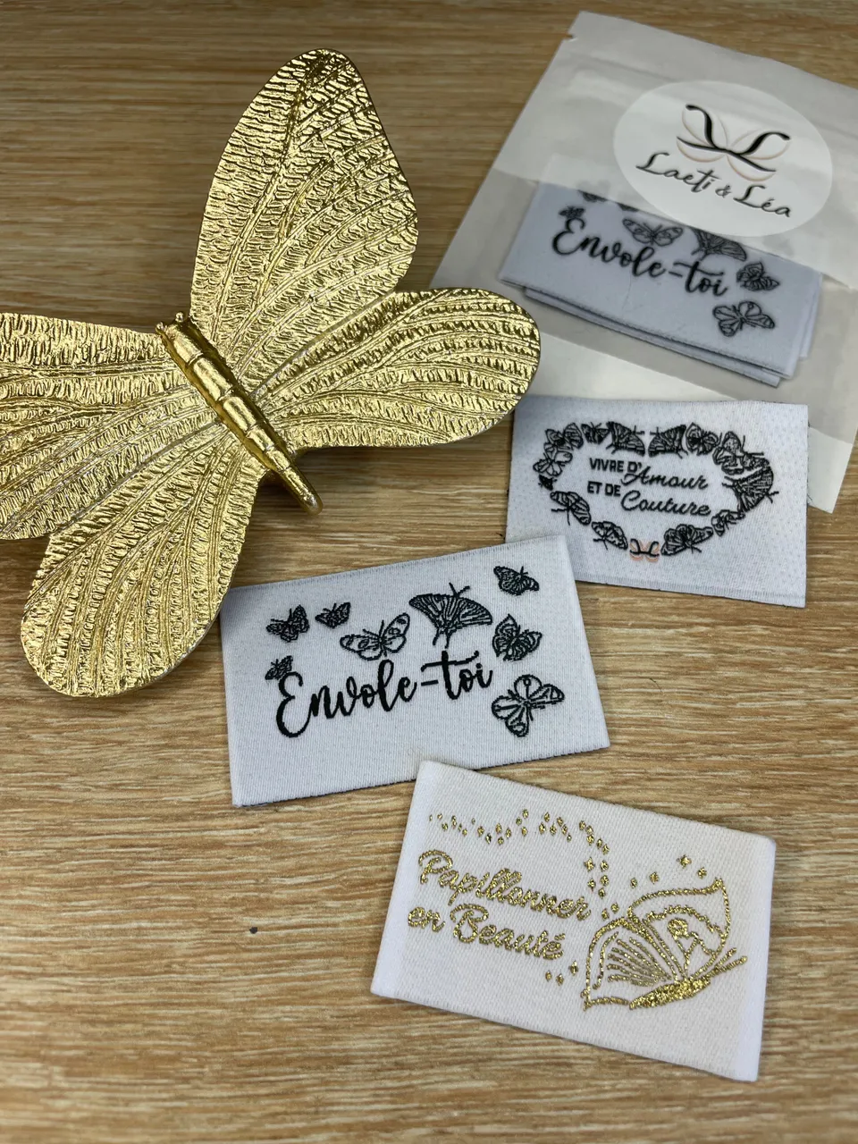 Laeti & Léa Envolée de papillons étiquettes à coudre lot 3 mixtes