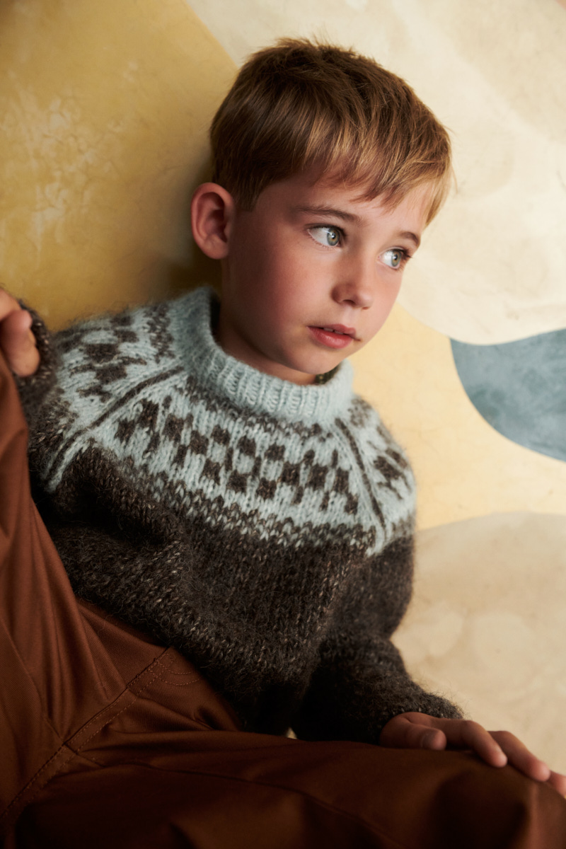Isager Little Joha Sweater kit tricot pull enfant laine