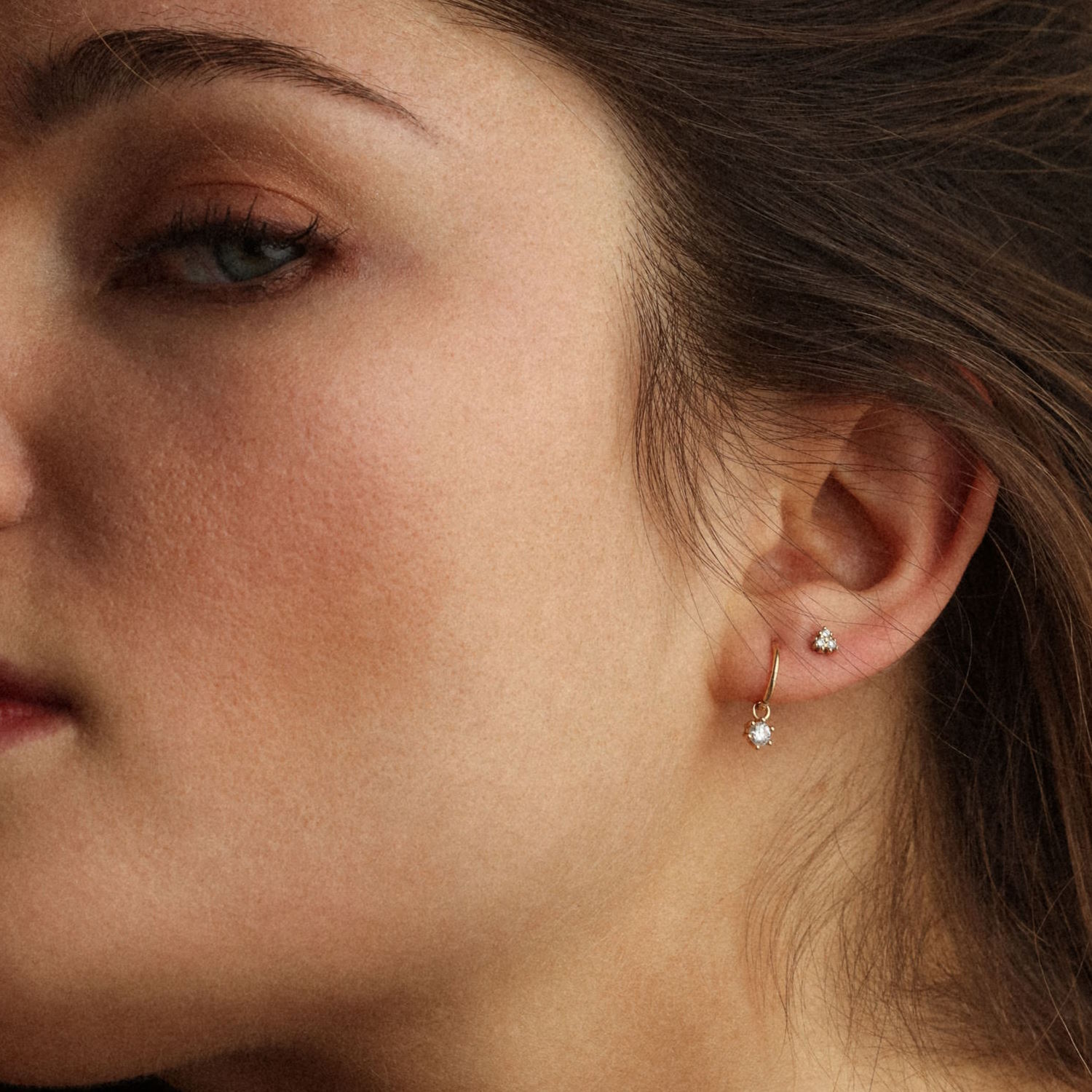 Angèle Brousse Eternity piercing or 3 diamants