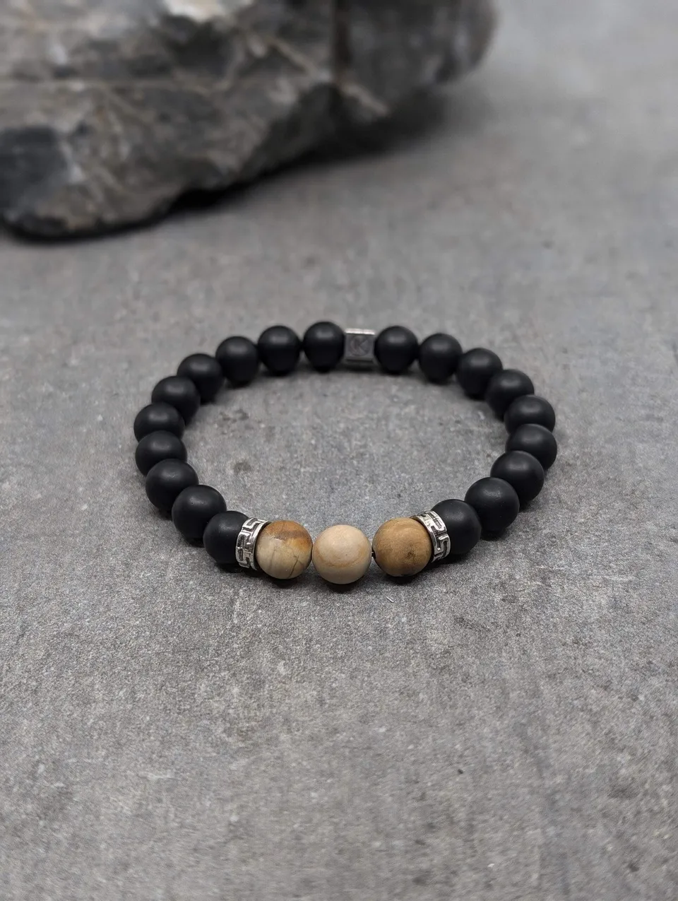 IKOBA Bracelets bois fossilisé agate noire 8mm bracelet dépoli
