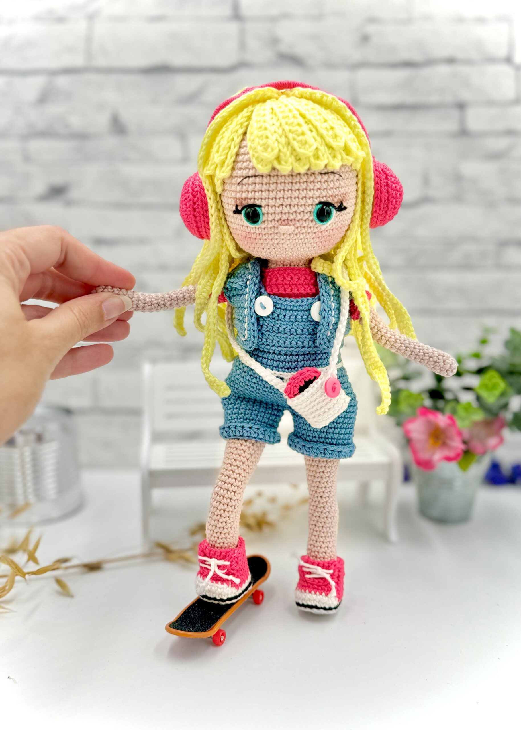Valérie Fil Valentina livret crochet poupée Valérias